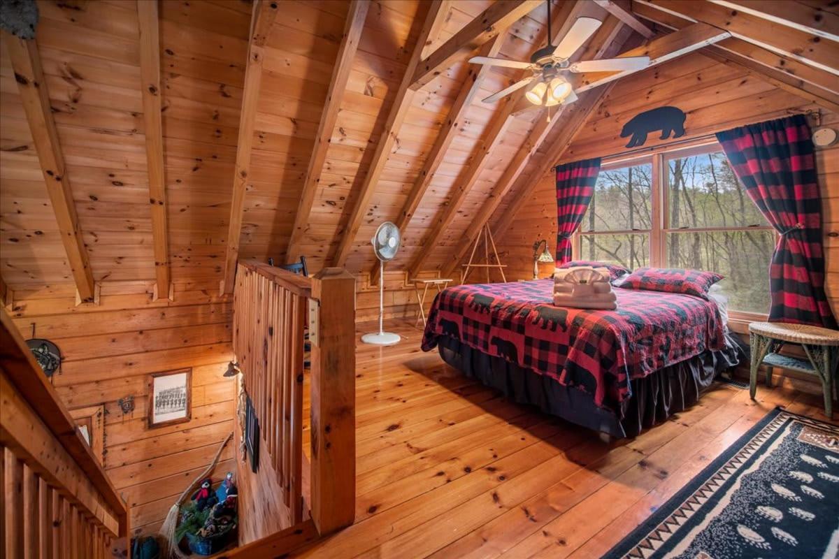 Cozy Cabin Beside Briar Creek, Fire Pit, Wifi Villa Елиджей Екстериор снимка